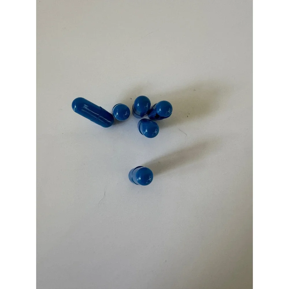 Blue Magic Stand Up Pill Capsules Magic Tricks Novelty Toy Set for Kids